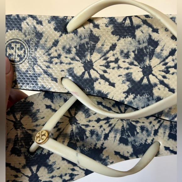 Tory Burch Sandal Flipflop Tie Dye Star Burst Size 11 - Picture 2 of 6